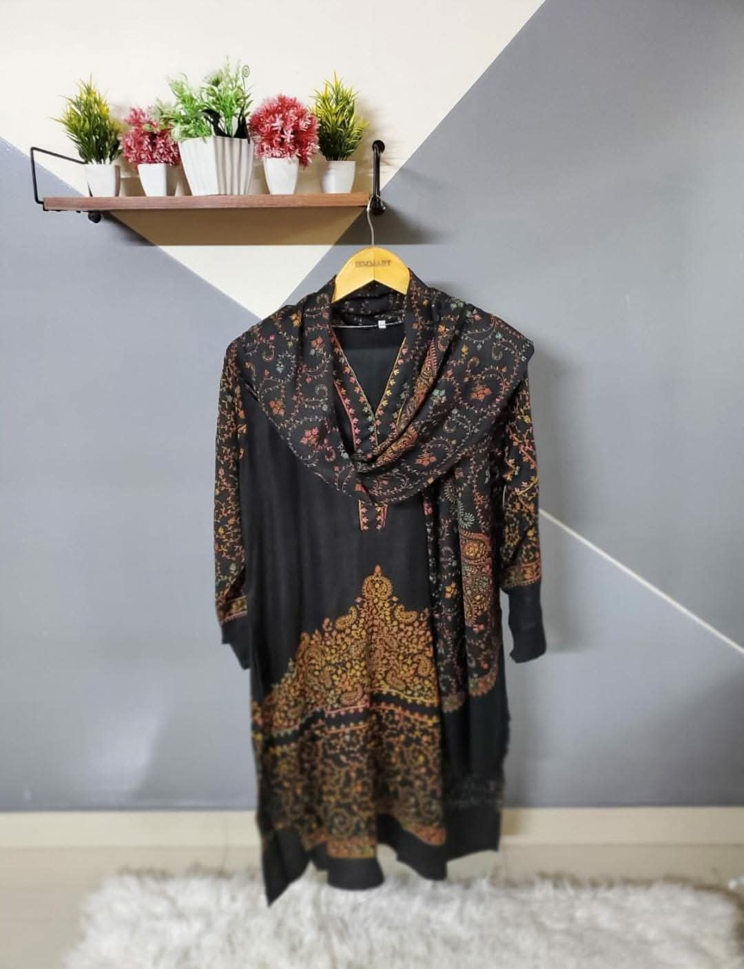 Big Taj Handmade Pure Pashmina Shawl with Pashmina Shirt – Premium Winter Outfit - Image 4