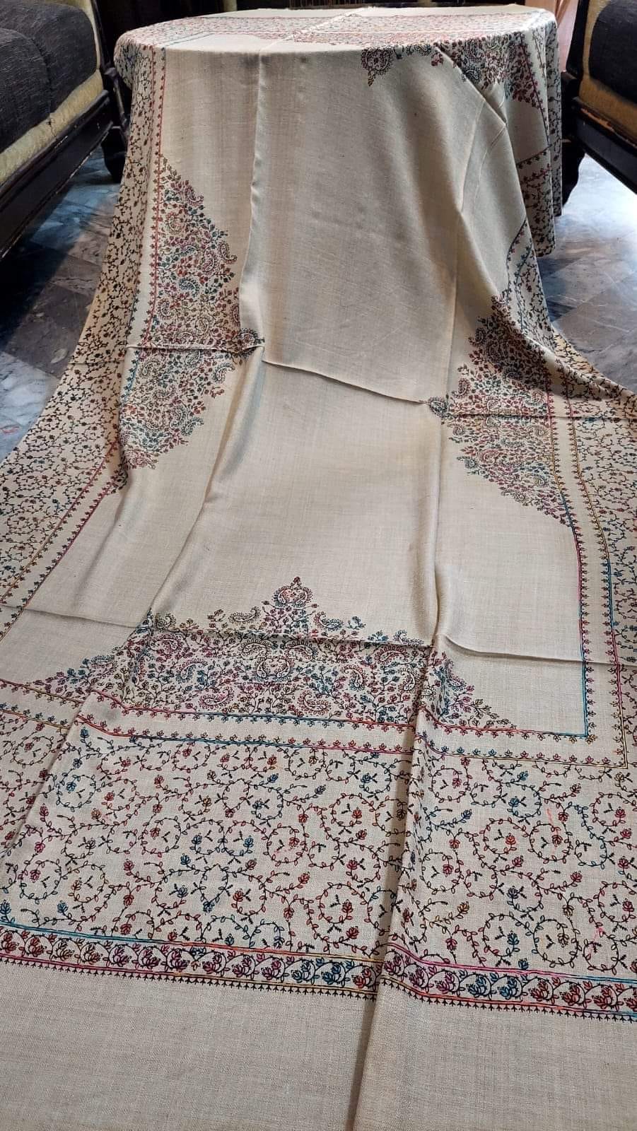 Handmade Pure Pashmina Shawl – Big Taj Collection - Image 5