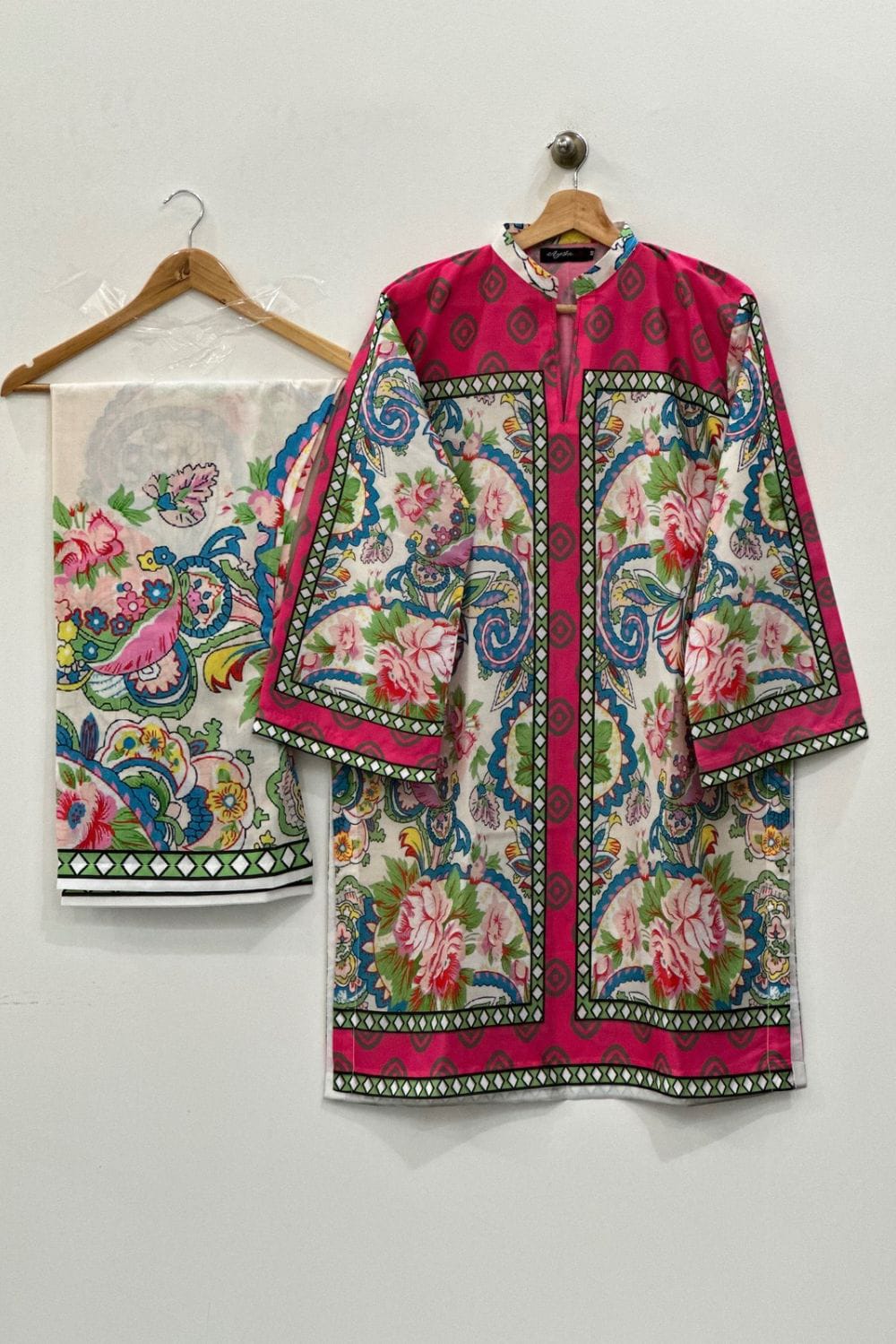 Premium 3-Piece Slub Lawn Suit with Dupatta - Image 15