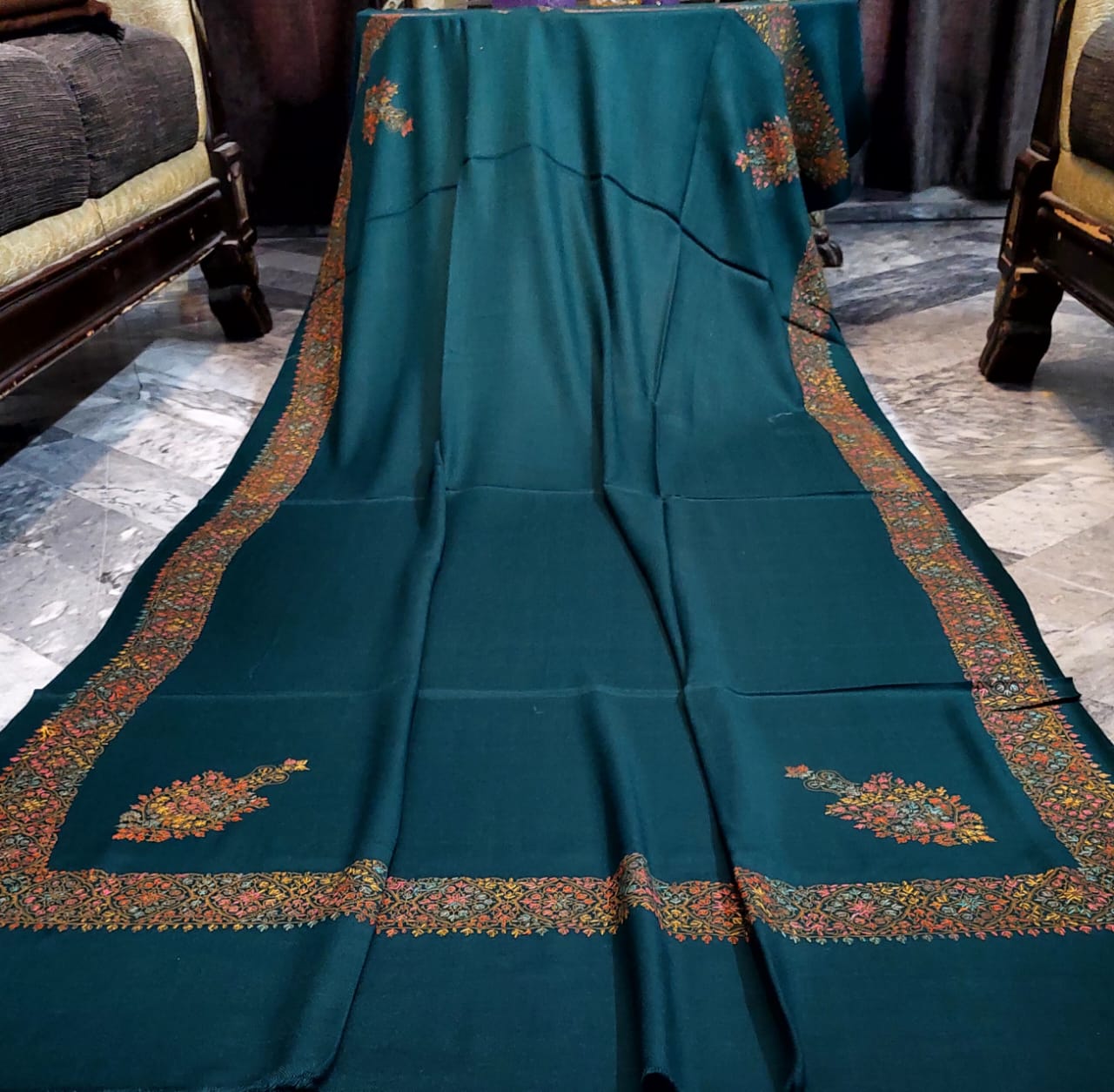 Big Kingri Handmade Pure Pashmina Shawl - Image 2