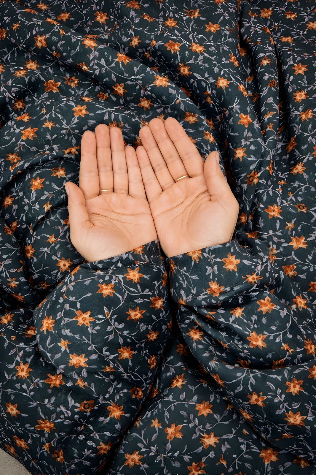 Full Coverage Namaz Chaddar - Image 4