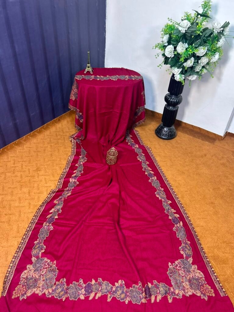 Pashmina Shawls in Pakistan
